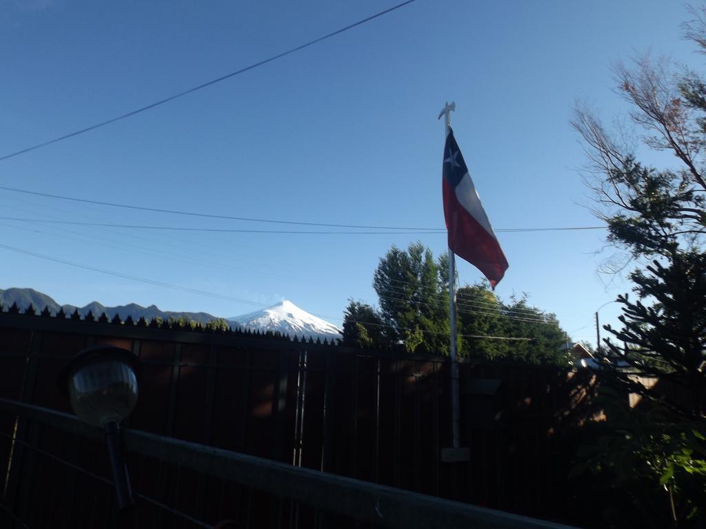 Hostal El Nogal Pucón Zewnętrze zdjęcie